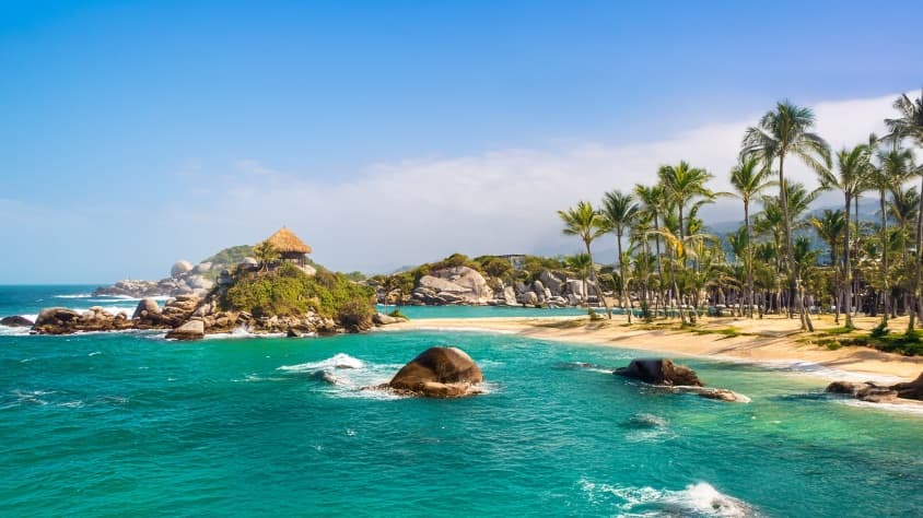 MEDELLIN Y LAS 3 PERLAS DEL CARIBE